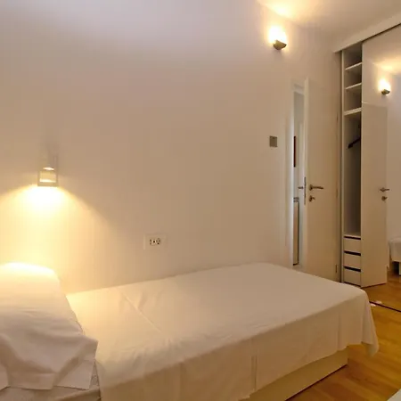 Appartement Rajka 2277 Premantura